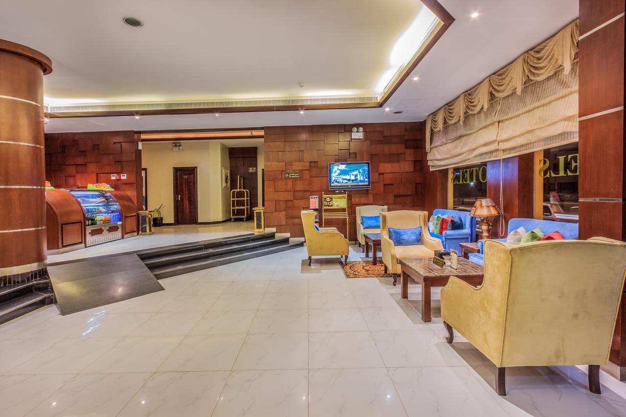 Al Muhaidb King Abdul Aziz - Al Malaz Riyadh Exterior photo